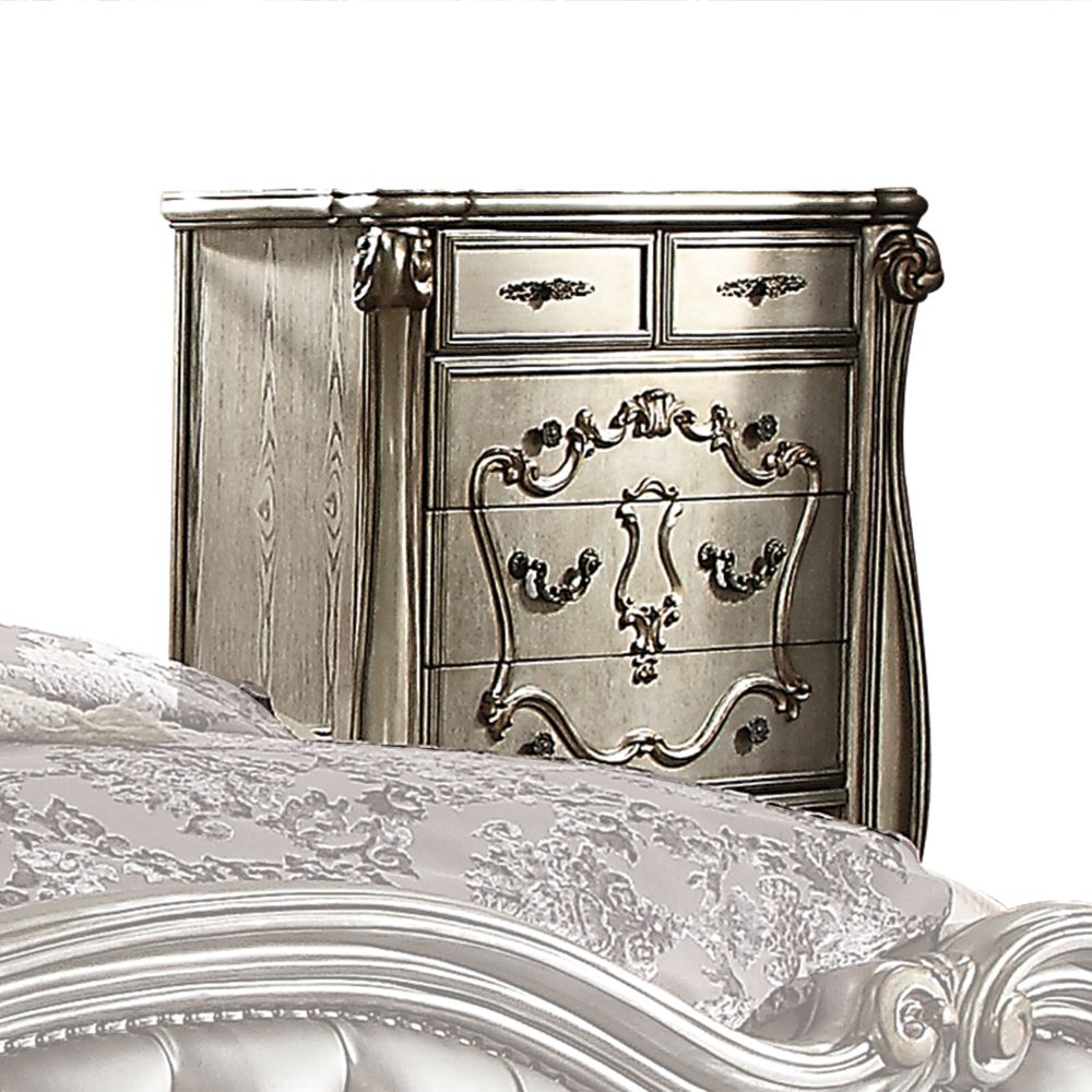 Versailles Chest