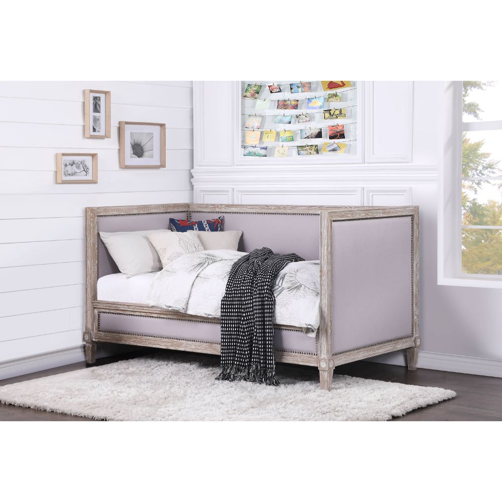 Charlton Daybed