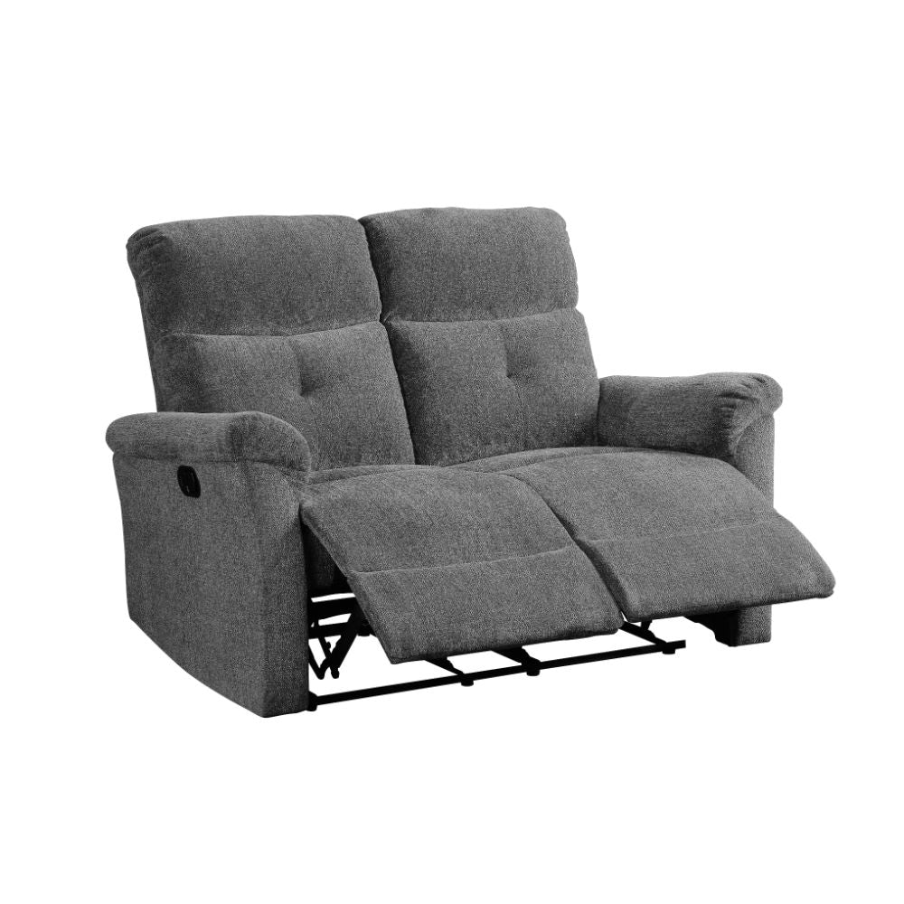 Treyton Loveseat