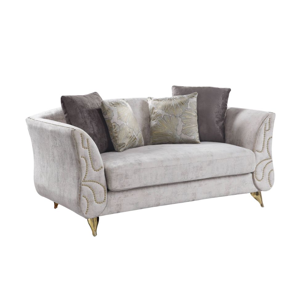 Wilder Loveseat