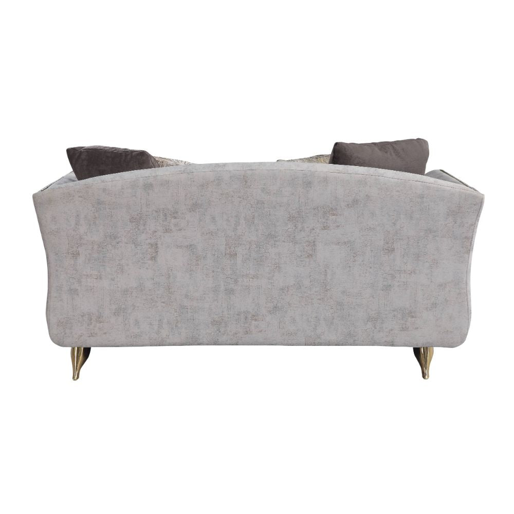 Wilder Loveseat