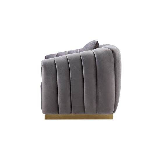 Elchanon Loveseat