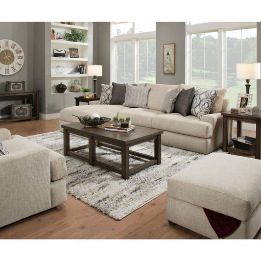 Vassenia Loveseat