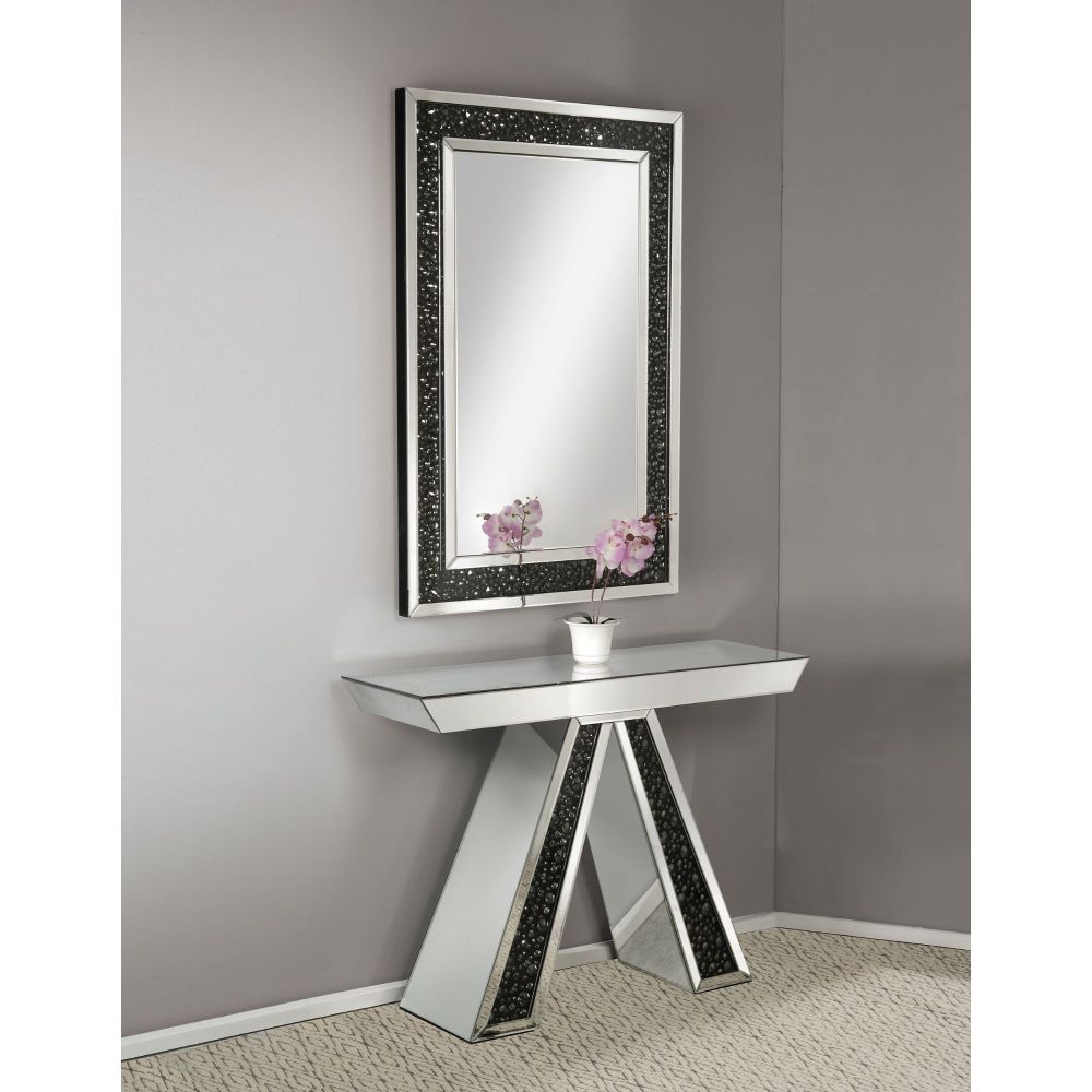 Noor Accent Table