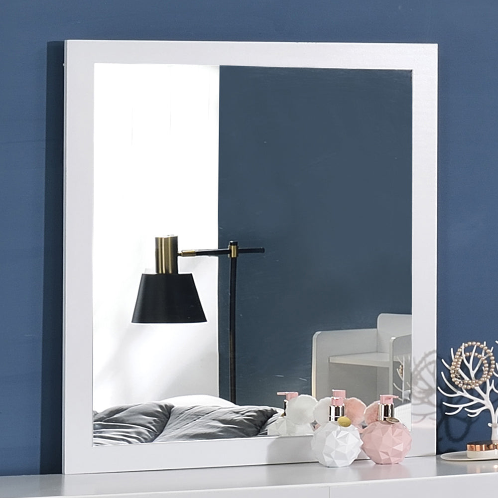 Perse Mirror