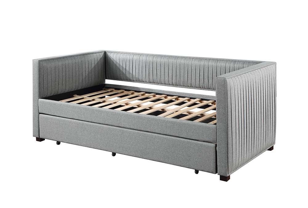 Danyl Daybed