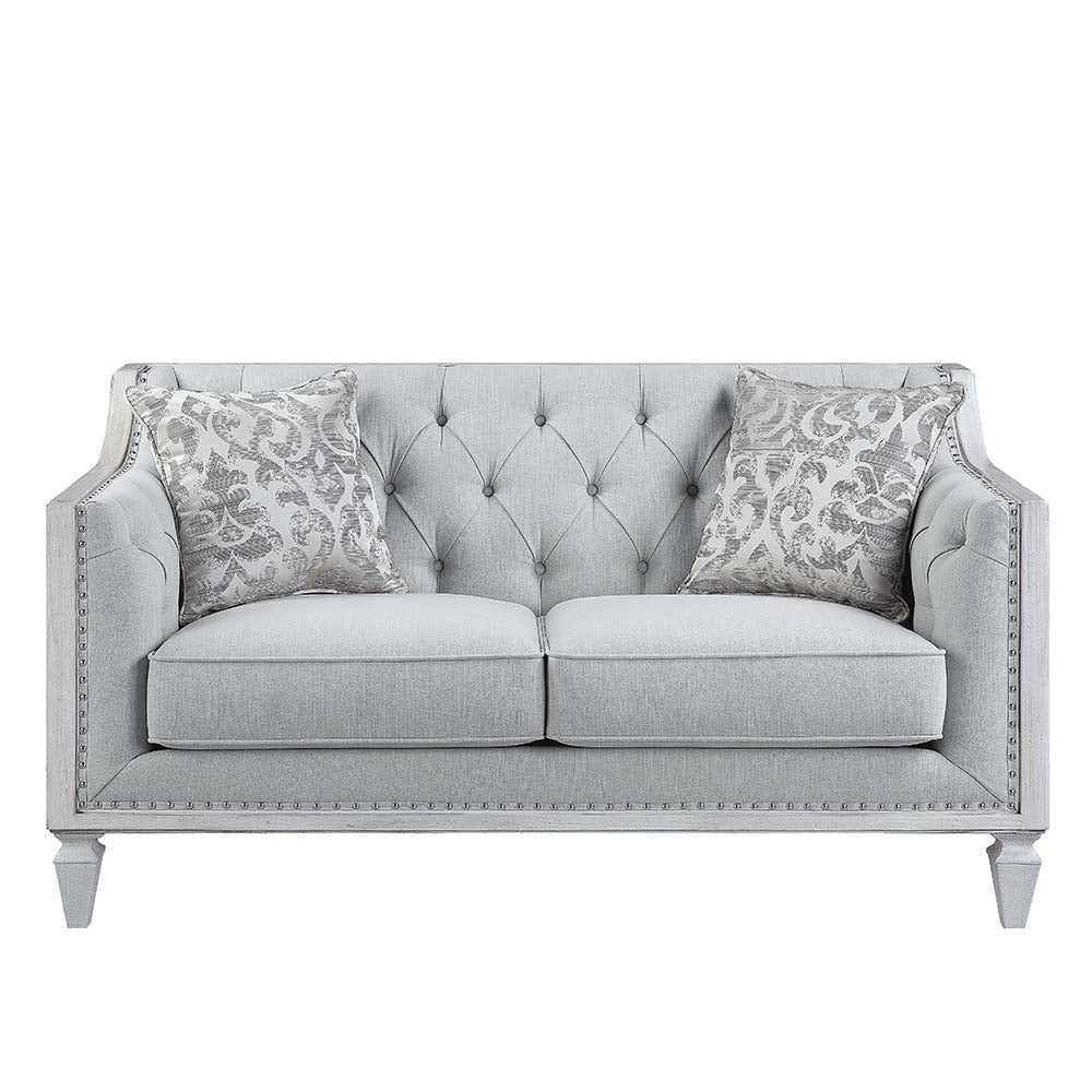 Katia Loveseat