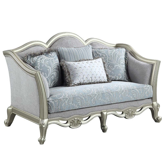 Qunsia Loveseat