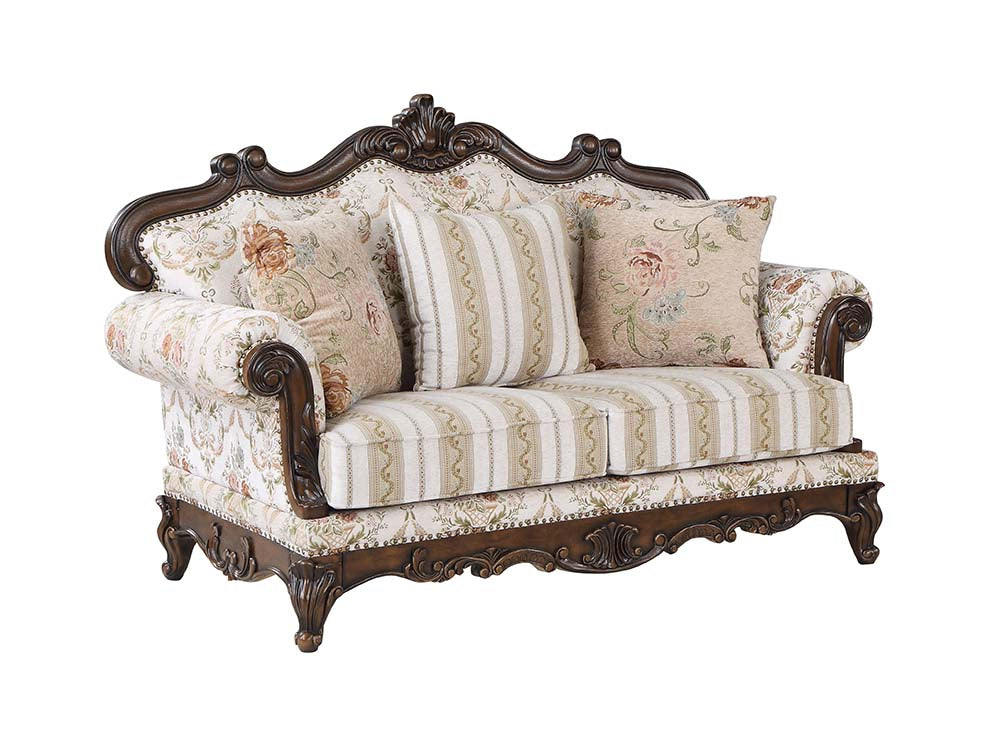 Nayla Loveseat